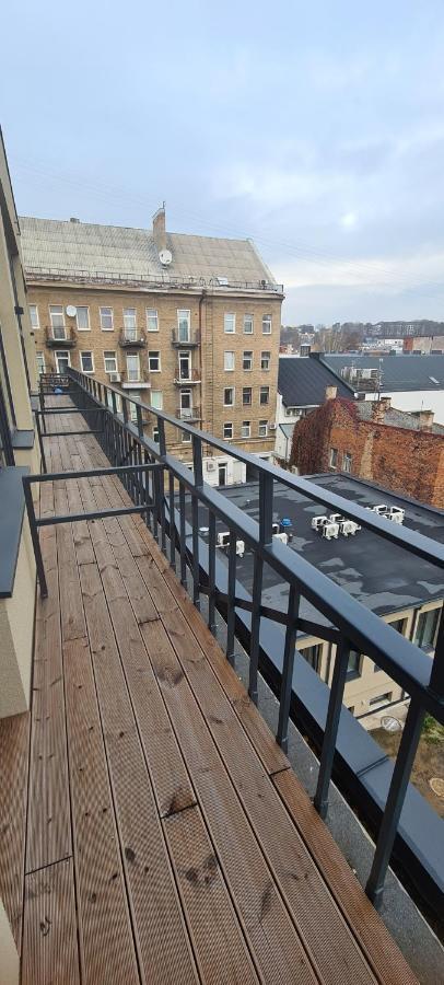 Stay In Kaunas & La51 - Free Parking Buitenkant foto