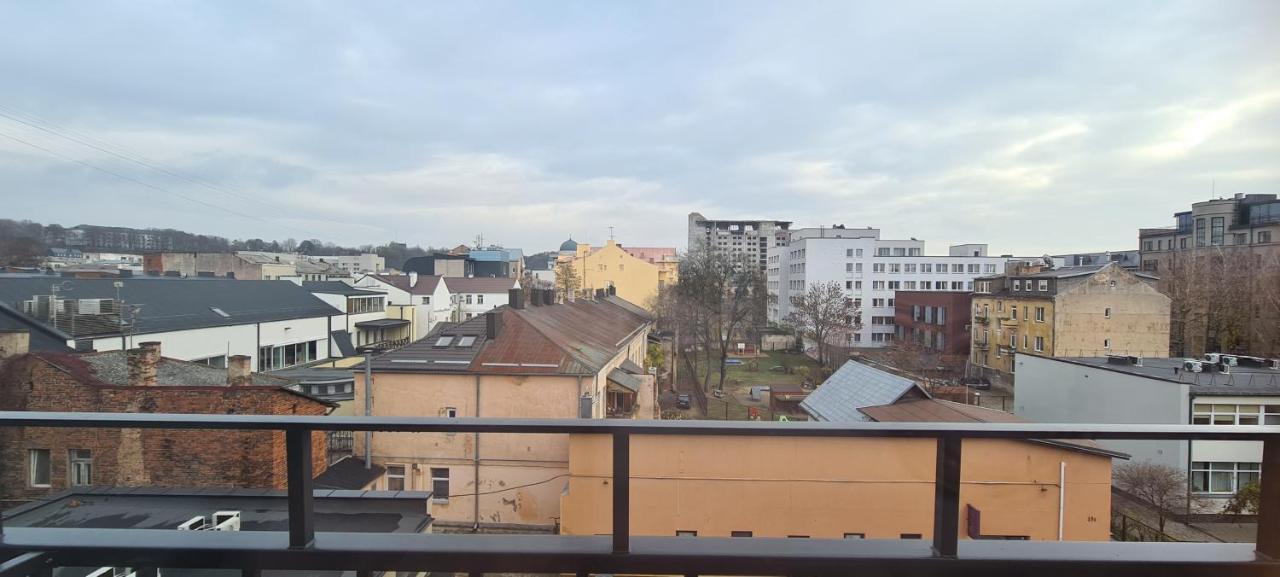 Stay In Kaunas & La51 - Free Parking Buitenkant foto