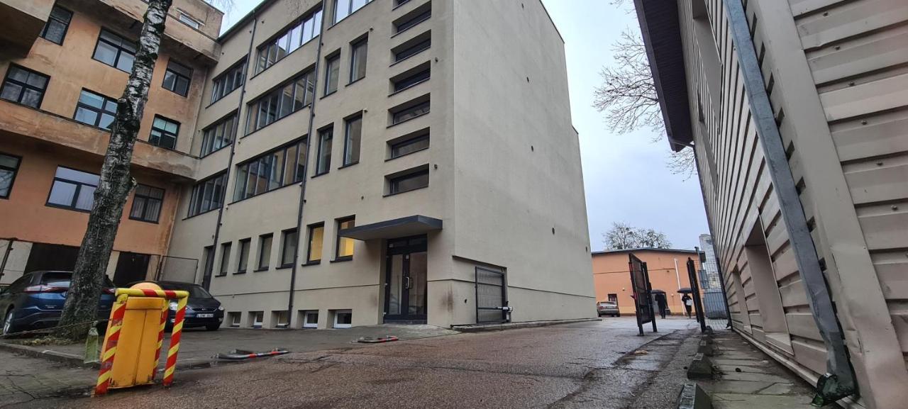 Stay In Kaunas & La51 - Free Parking Buitenkant foto